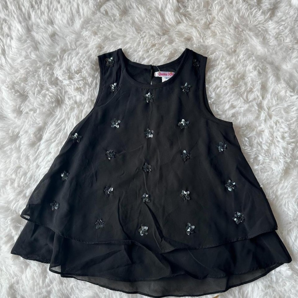 Japna Kids Black studded Sleeveless eye loop closure callop lined loose top Sz 8